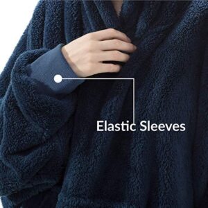 Experience Ultimate Comfort with Our Double-Sided Fleece Hooded Blanket
