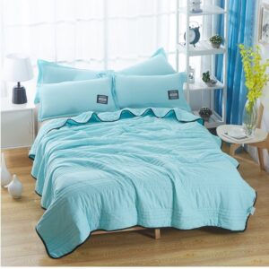 Stay Cool and Comfortable with the Summer Quilt Cooling Blanket