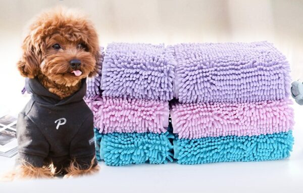 Chenille Pet Towel for Bathing Your Furry Friends - Image 5