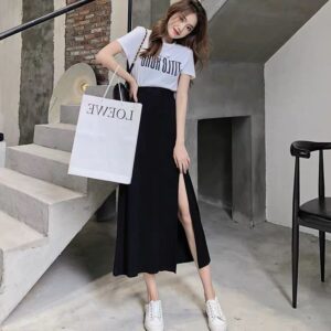 Step into Timeless Elegance with a High-Waist Vintage Skirt