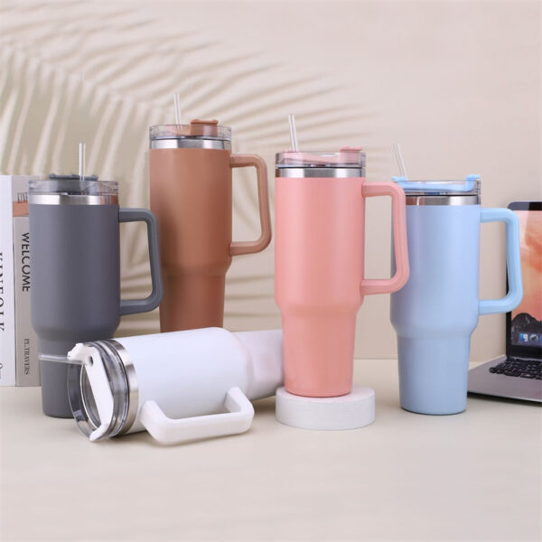 40oz Portable Insulated Cup for Coffee Lovers on the Go - Image 4