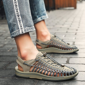 Stylish Woven Roman Sandals for the Modern Men