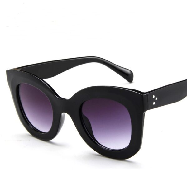 Women's Reviving the Timeless Retro Cat Eye Sunglasses - Image 5