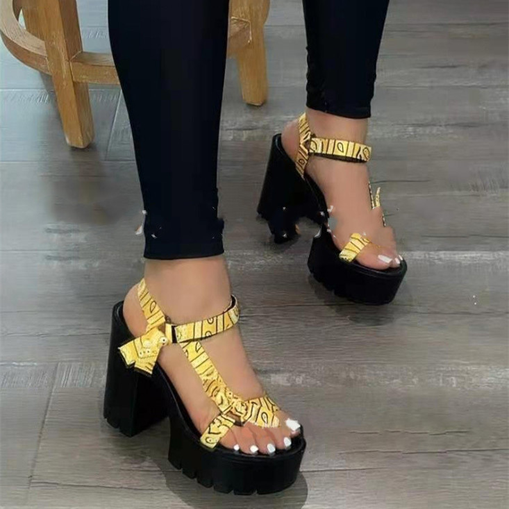 Sandals with Silk