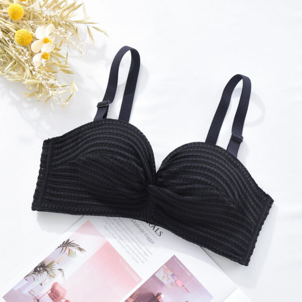 Strapless Bra for Women with Reliable Support - Image 4
