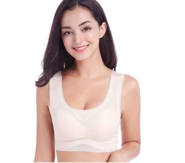 Experience the Freedom of Our Stretchable Lace Plus Size Bralette - Image 4