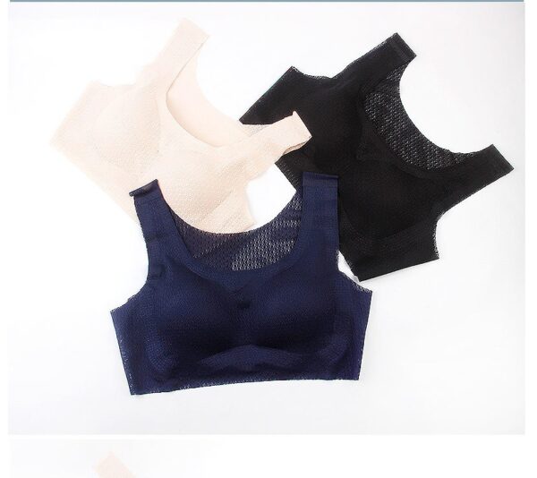 Experience the Freedom of Our Stretchable Lace Plus Size Bralette - Image 7