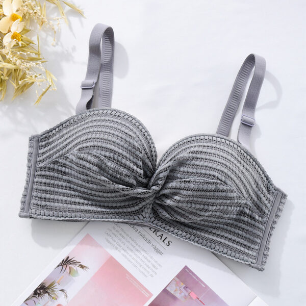 Strapless Bra for Women with Reliable Support - Image 6