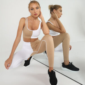 Fashion-Forward Fitness Attire for Women