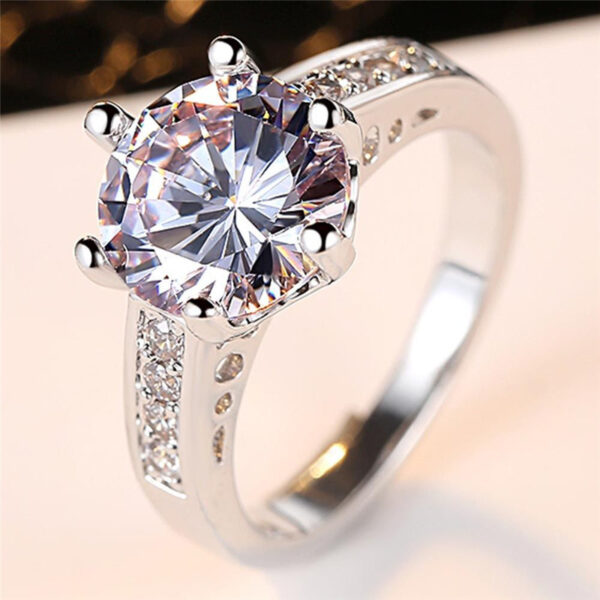Women's Zircon Ring - Image 2