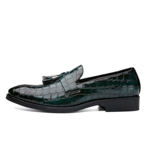 Men’s Snake Pattern Vintage Leather Shoes with Pointed Toe
