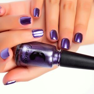 Reflective Chrome Nail Polish