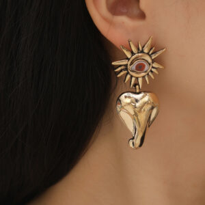 Vintage Big Nose Pendant Earrings