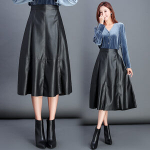 Women’s Loose Fitting Pu Leather Pleated Skirt
