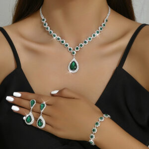 Women’s Fashionable Jewelry Set Including Necklace, Earrings, And Bracelet