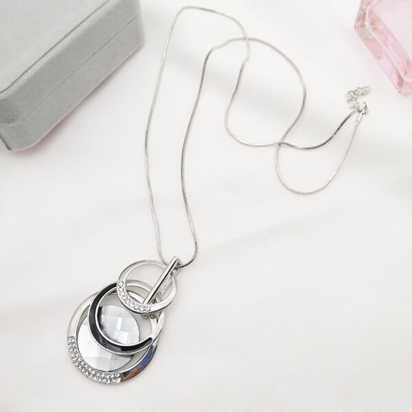 Grey Stone Exaggerated Pendant Crystal Necklace - Image 4