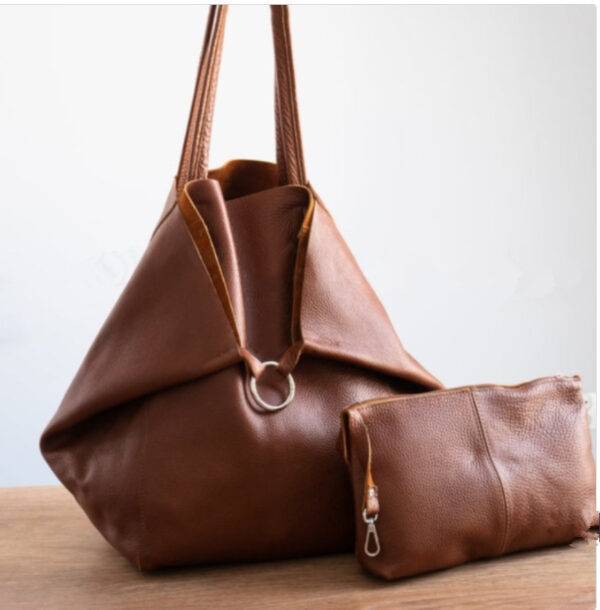 New Large Women Soft Leather Large Capacity One-shoulder Portable Tote Bag - Image 3