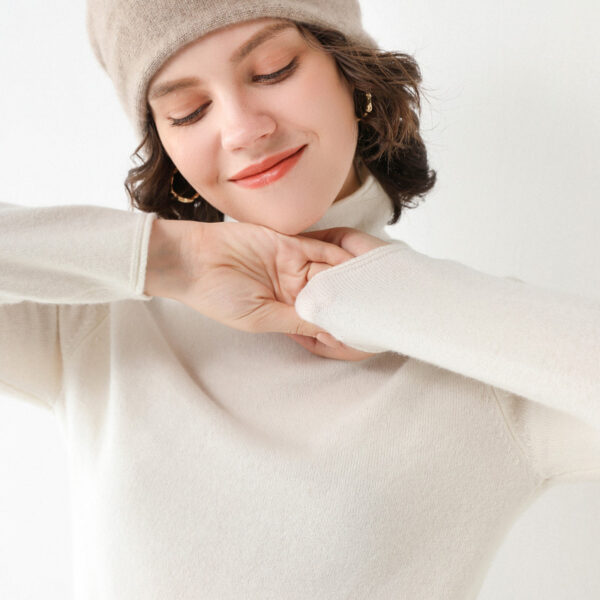 Sweater Girl, Slim Long Sleeve Flat Pullover - Image 6