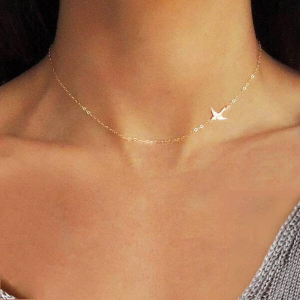 Metal Peace Dove Short Women's Clavicle Necklace - Image 3