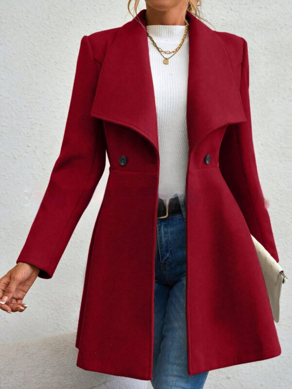 Timeless Women's Vintage Coat with Classic Turn-Down Collar Design - Image 7